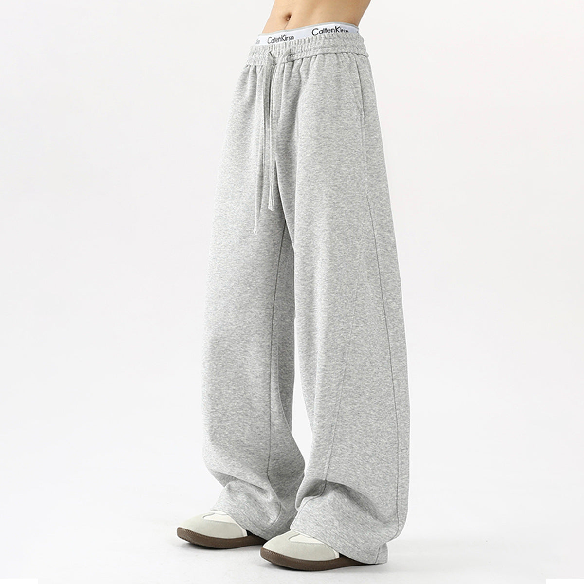 Loose sports sweatpants