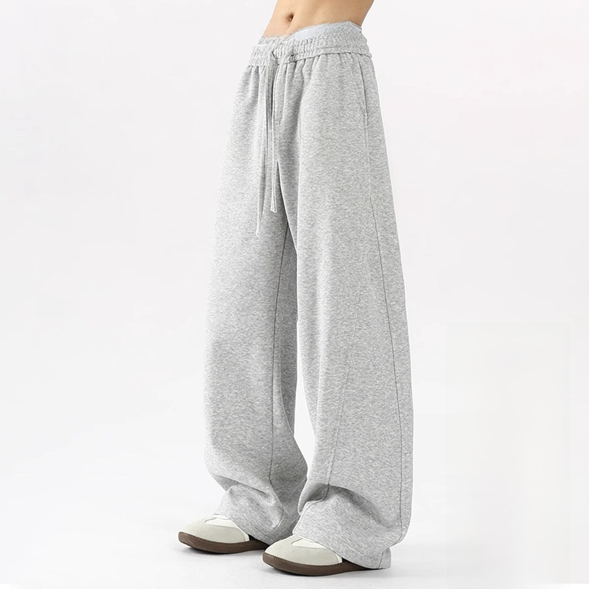 Loose sports sweatpants